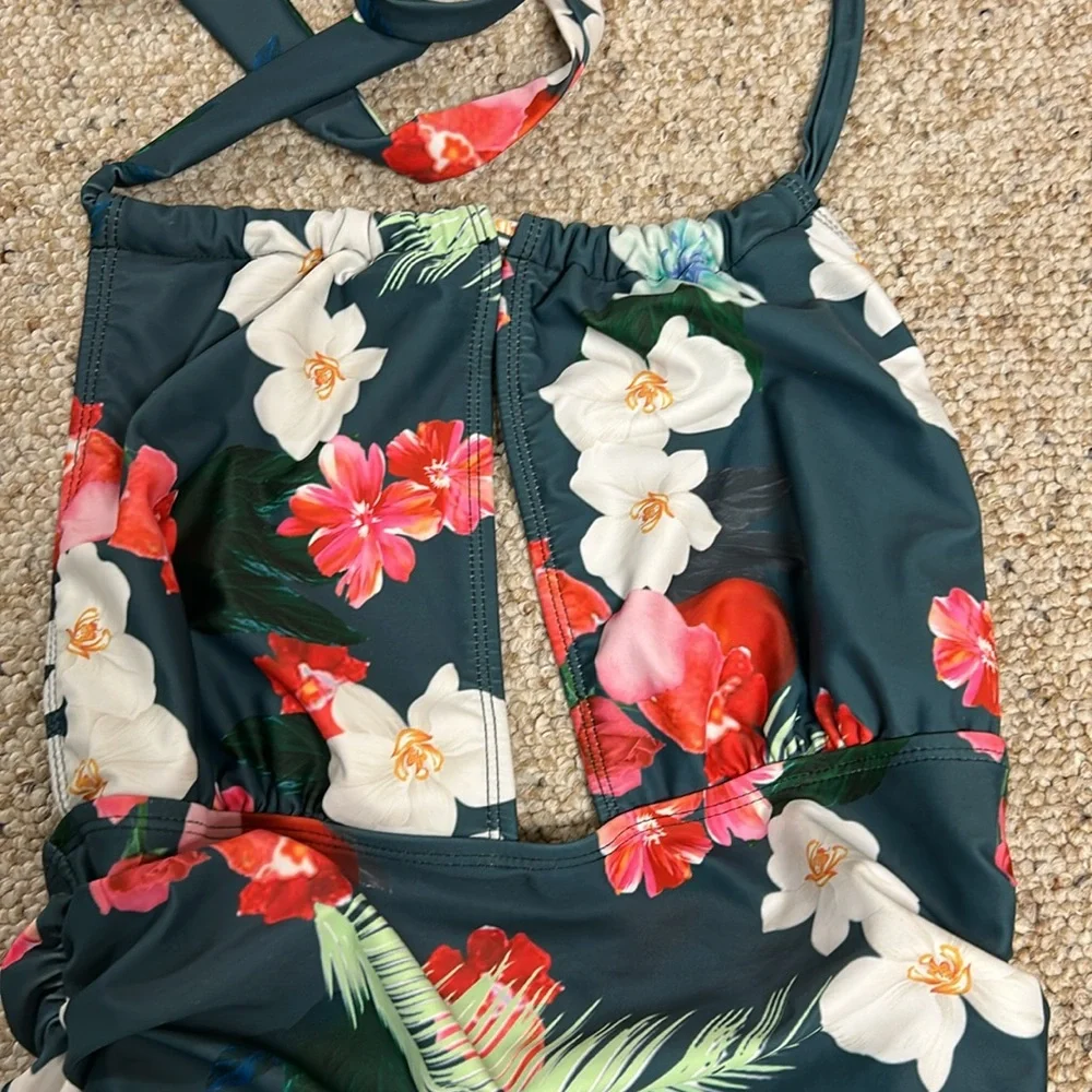 B2PRITY Monokini Floral Floral Halter Top Neck Tie Slimming One Piece Swim M